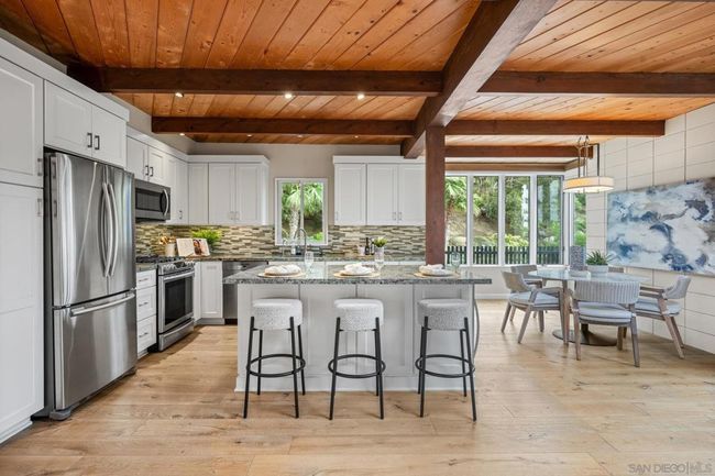 2036 Santa Fe Ave, Condo with 3 bedrooms, 2 bathrooms and 4 parking in Del Mar CA | Image 10