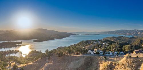 220 Manzanita Lane, Napa, CA, 94558 | Card Image