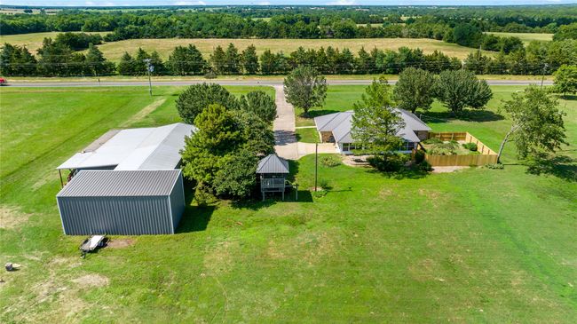 4395 Farm Road 2820, House other with 3 bedrooms, 2 bathrooms and null parking in Sumner TX | Image 8