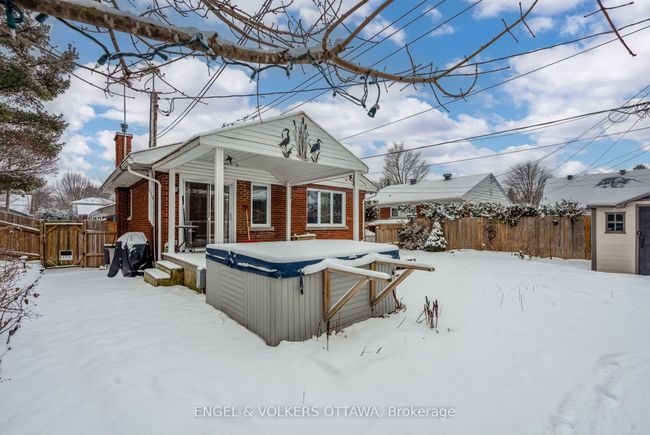 797 Hamlet Rd, House other with 2 bedrooms, 2 bathrooms and 2 parking in Ottawa ON | Image 38