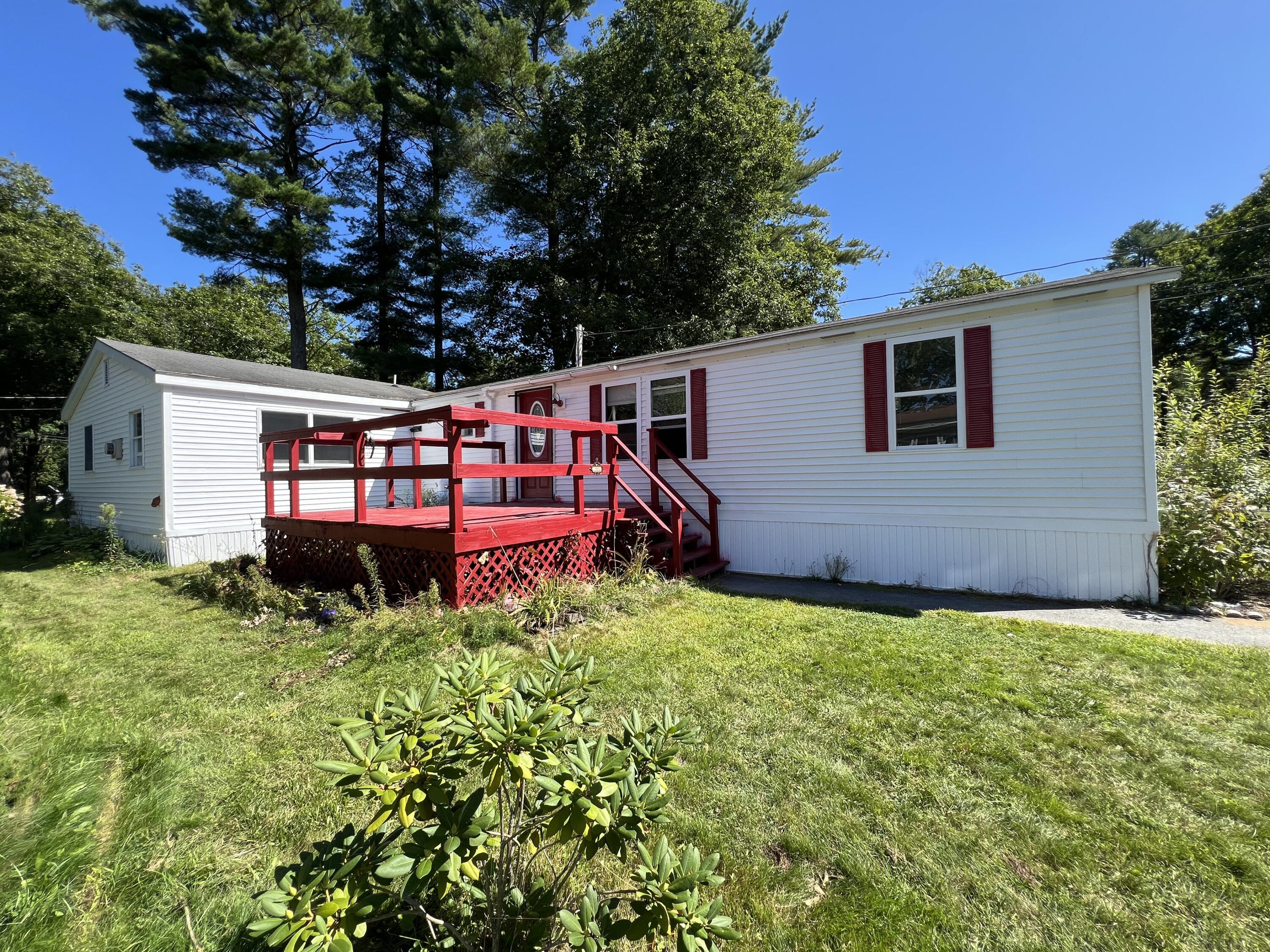 Candy Ln, Brunswick, ME 04011