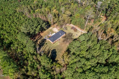 101 Hunting Lodge Dr, Rocky Mount, NC, 27801-3761 | Card Image