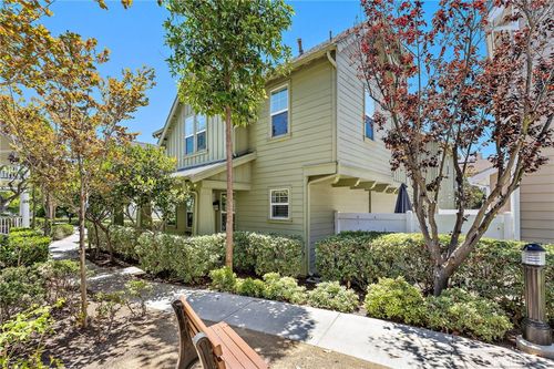 42 Tarleton Ln, Ladera Ranch, CA, 92694-1302 | Card Image