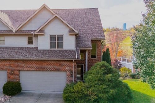 67406 Natures Way, Saint Clairsville, OH, 43950-8205 | Card Image