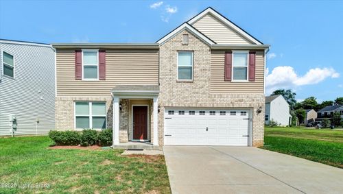 11903 Trottingham Cir, Louisville, KY, 40299-5556 | Card Image