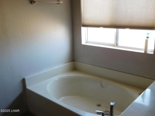 25342 Horseshoe Ln, House other with 3 bedrooms, 2 bathrooms and null parking in Bouse AZ | Image 17