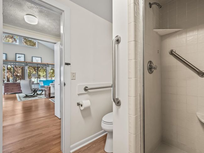 1075 Drake Acres Rd, House other with 2 bedrooms, 2 bathrooms and null parking in Quincy FL | Image 15