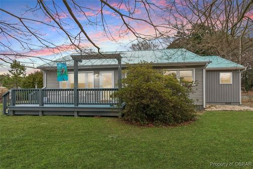 417 Gwynnsville Rd, Hudgins, VA, 23076-2129 | Card Image