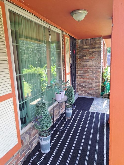 2511 Saint Elmo Ave, Memphis, TN, 38127-4663 | Card Image