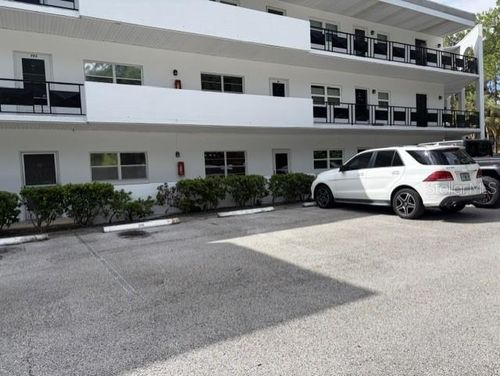 103-100 El Camino Dr, Winter Haven, FL, 33884-1607 | Card Image
