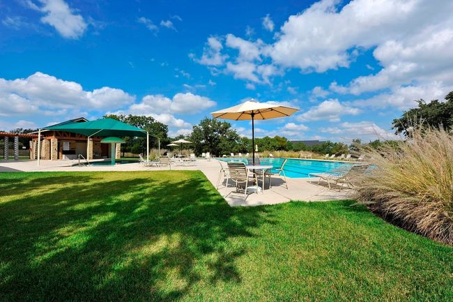 Community pool | Image 37