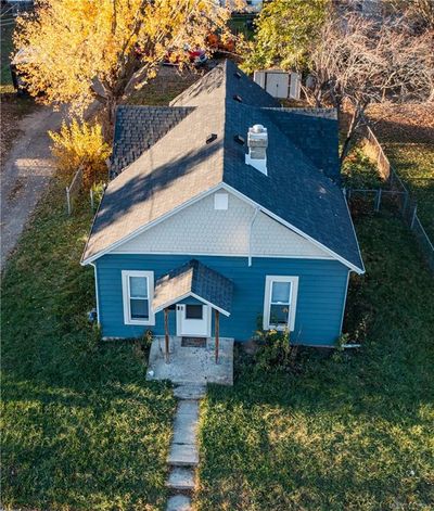 1027 Lafayette Avenue, House other with 3 bedrooms, 1 bathrooms and null parking in Springfield OH | Image 2