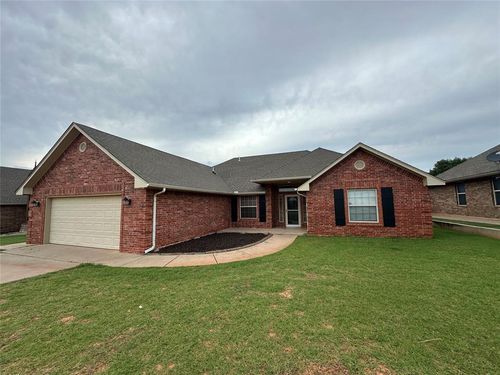 2509 Se 9th St, Moore, OK, 73160-0737 | Card Image