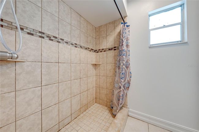 Master Bath | Image 24