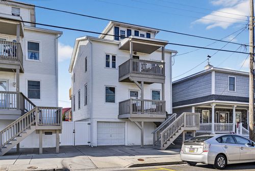 1-230 W Magnolia Ave, Wildwood, NJ, 08260-2456 | Card Image