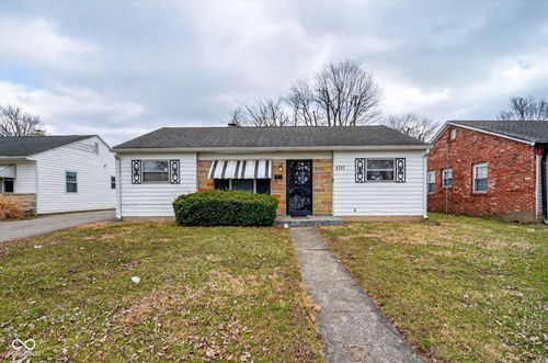 2717 Sangster Ave, Indianapolis, IN, 46218-2643 | Card Image