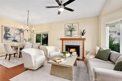 95-226 Greenmoor, Irvine, CA, 92614-7515 | Card Image
