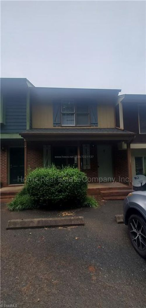 3454 Valley Cliff Dr, Winston-Salem, NC, 27106-2570 | Card Image