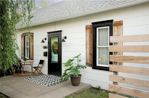 606 N Morse Ave, Liberty, MO, 64068-1542 | Card Image