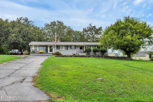 2143 S Shore Acres Rd, Soddy Daisy, TN, 37379-8144 | Card Image