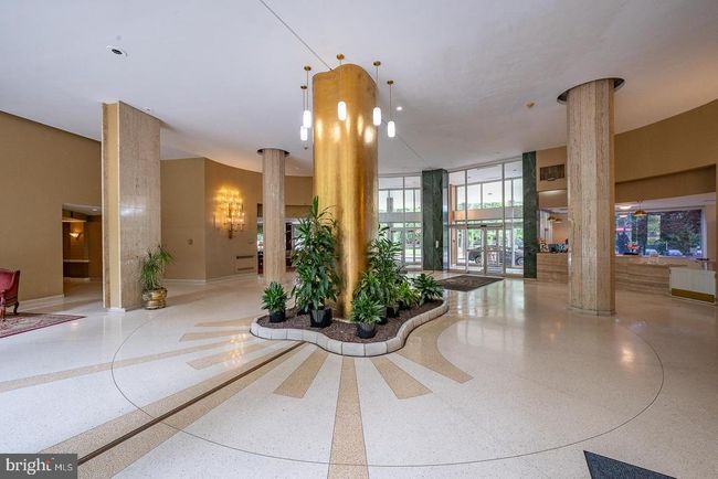 APT-704B - 7900 Old York Rd, Condo with 2 bedrooms, 2 bathrooms and null parking in ELKINS PARK PA | Image 4
