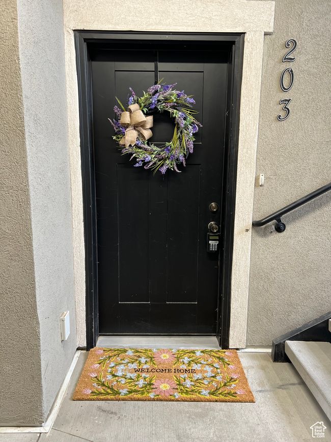 Front door entrance | Image 23