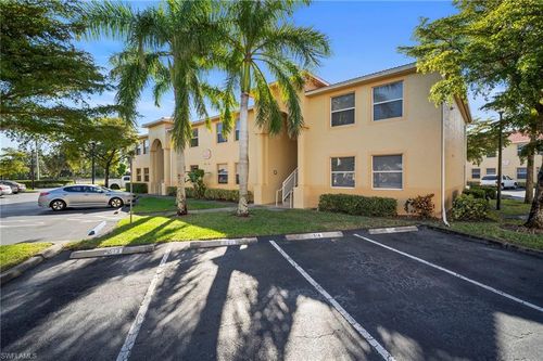 apt-1924-4241 Bellasol Cir, FORT MYERS, FL, 33916-7371 | Card Image