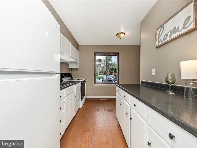 11-05 - 5843 Hunt Hill Dr, Townhouse with 2 bedrooms, 3 bathrooms and null parking in ELKRIDGE MD | Image 6