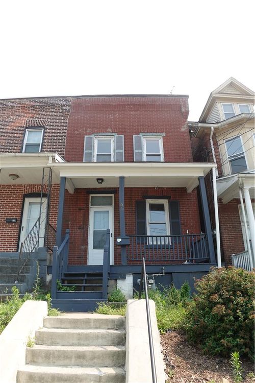 65 W Union Blvd, BETHLEHEM, PA, 18018-3914 | Card Image