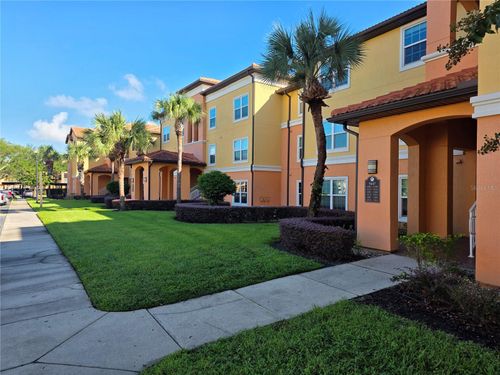 1210-5447 Vineland Rd, ORLANDO, FL, 32811-7625 | Card Image