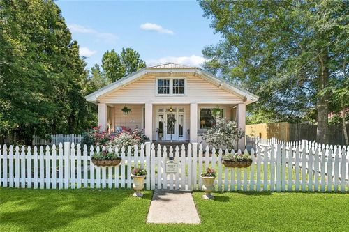 321 Teddy Ave, Slidell, LA, 70458-3241 | Card Image