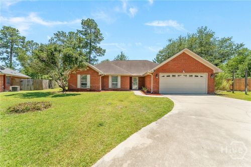 107 Shallowford Cir, Hinesville, GA, 31313-9533 | Card Image