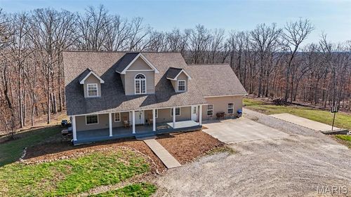 27669 Jackson Ct, Warrenton, MO, 63383-3389 | Card Image