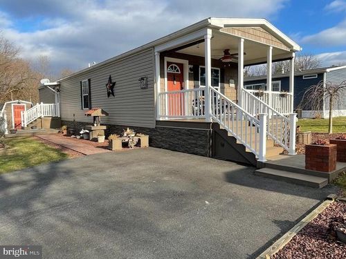 74 Chipawa Ave, DOVER, PA, 17315-3779 | Card Image