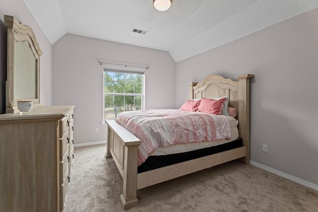 Secondary bedroom | Image 26
