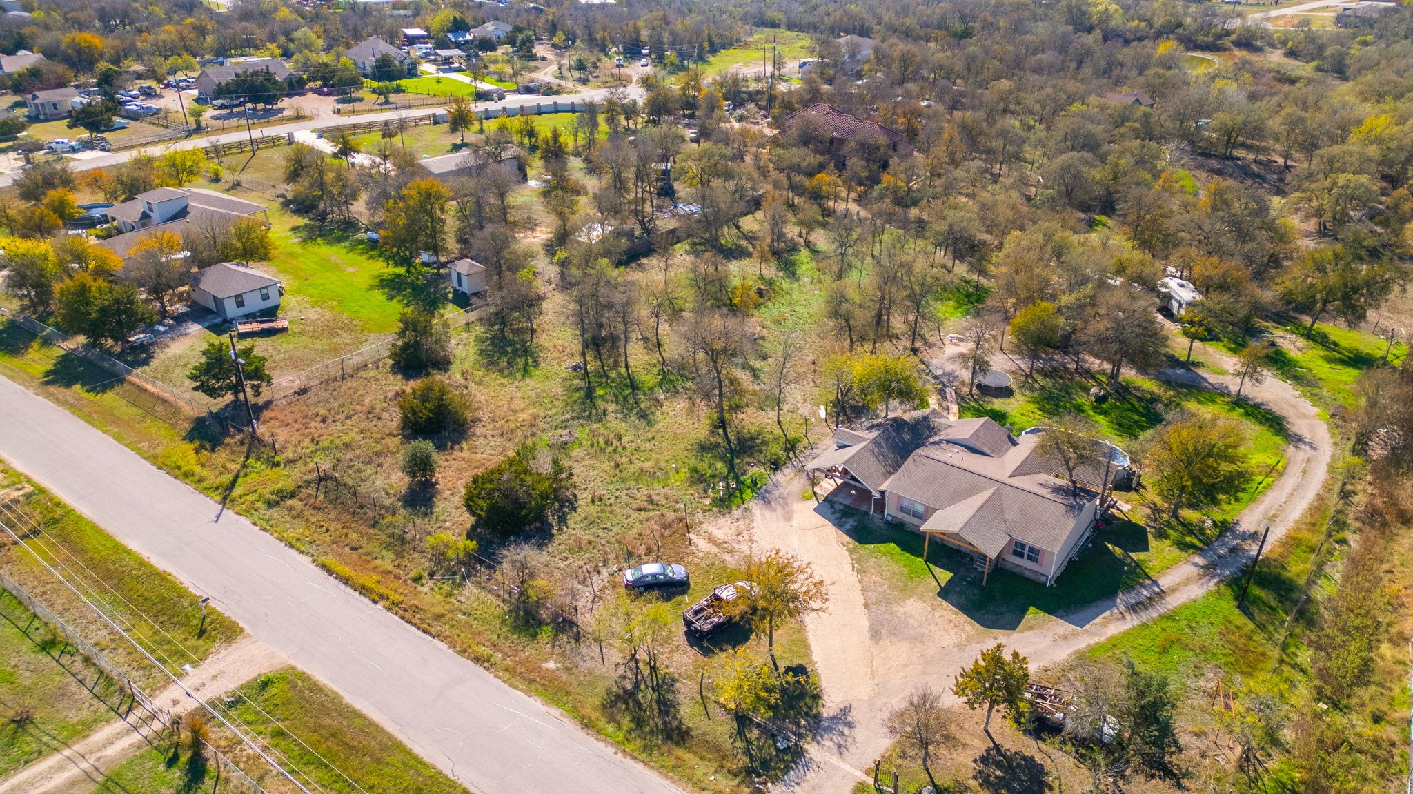 Land in Del Valle 5