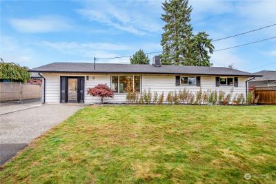 1101 100th Street Sw, House other with 3 bedrooms, 3 bathrooms and null parking in Everett WA | Image 2