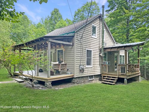 148 Hutchin Hill Rd, Bearsville, NY, 12409-5104 | Card Image