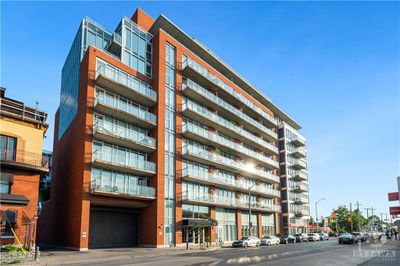 205 - 354 Gladstone Ave, Condo with 2 bedrooms, 2 bathrooms and 1 parking in Ottawa ON | Image 1