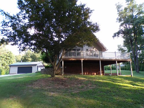522 Dogwood Hl, Loogootee, IN, 47553-8500 | Card Image