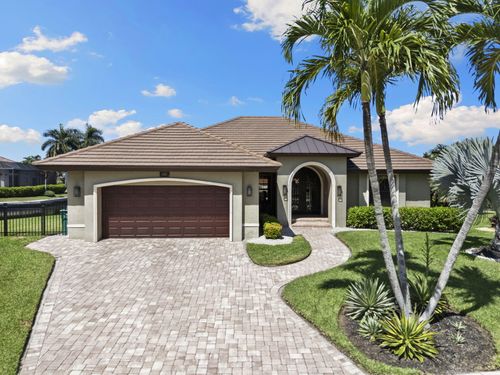 428 Persian Ct, MARCO ISLAND, FL, 34145-5045 | Card Image