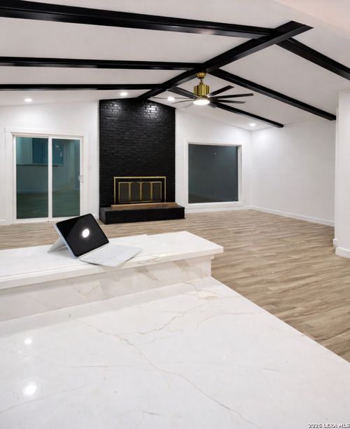 4902 El Presidio, San Antonio, TX, 78233 | Card Image