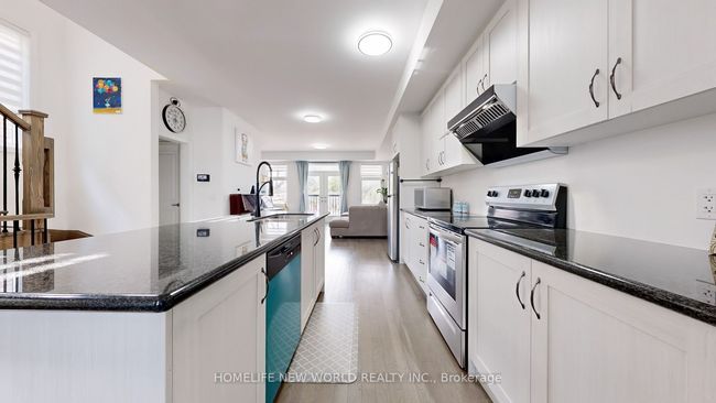 76 Puisaya Dr, House attached with 4 bedrooms, 3 bathrooms and 2 parking in Richmond Hill ON | Image 13