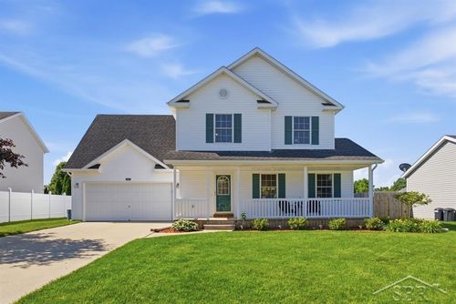 10175 Dove Dr, Freeland, MI, 48623-8672 | Card Image