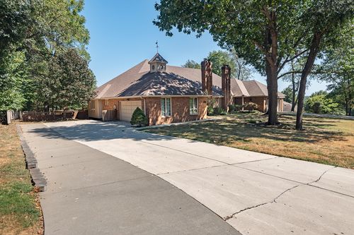 761 S Augusta Dr, Springfield, MO, 65809-1538 | Card Image