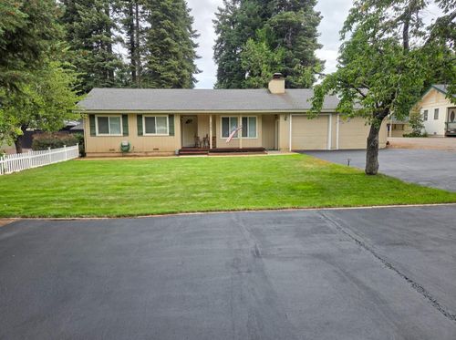3567 Park Hill Dr, Lake Almanor, CA, 96137-9716 | Card Image