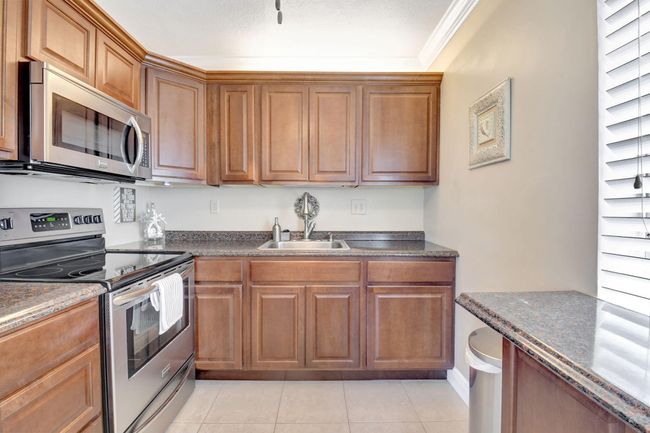 595 Normandy M, Condo with 2 bedrooms, 2 bathrooms and null parking in Delray Beach FL | Image 17