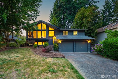 13106 Ne 110th Pl, Kirkland, WA, 98033-4764 | Card Image