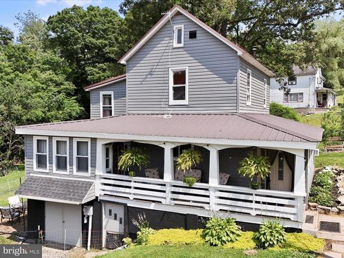 412 Bunker Hill Rd, Six Mile Run, PA, 16679-9145 | Card Image