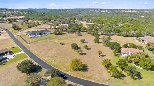 27419 Waterfall Hill Pkwy, Spicewood, TX, 78669-3256 | Card Image